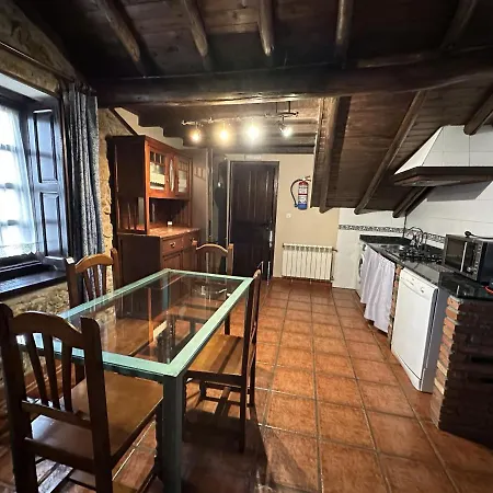 La Gloria * Santillana del Mar