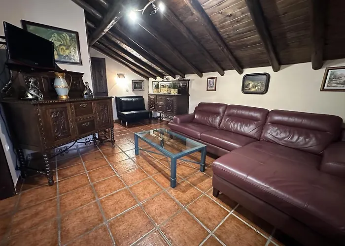 La Gloria Apartment *