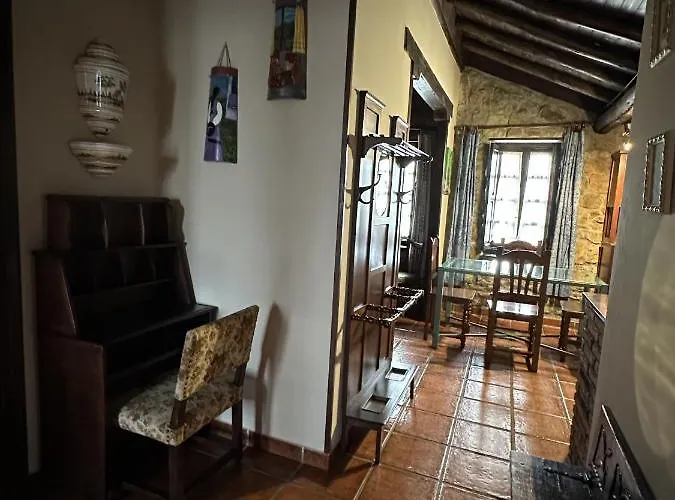 La Gloria * Santillana del Mar