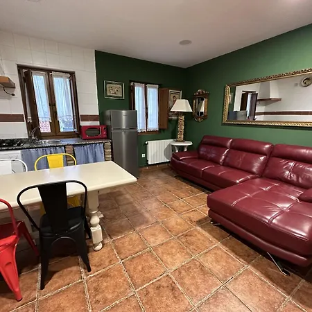 La Gloria Apartment *
